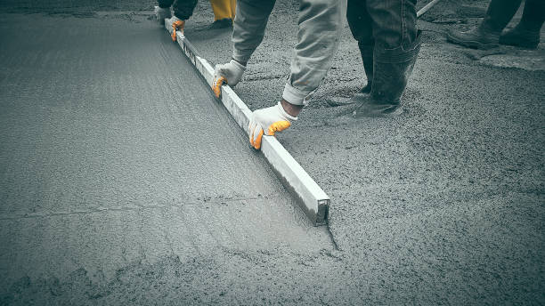 Best Concrete Driveway Installation  in New Canaan, CT